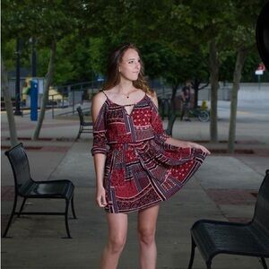 American Eagle Outfitters Red and Black Patterned Cold Shoulder Dress XXL